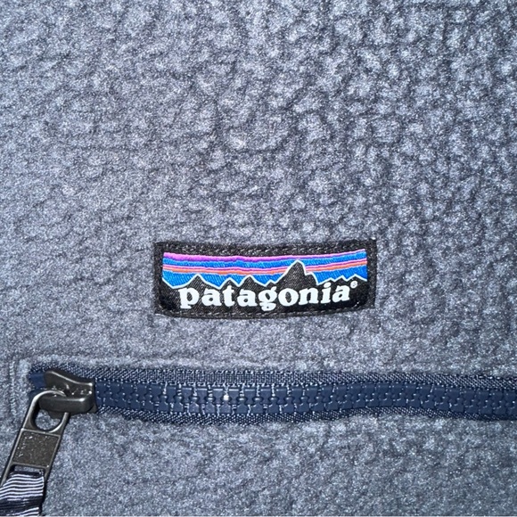Patagonia women's retro pile marsupial fleece pullover never worn NWOT - Picture 4 of 8
